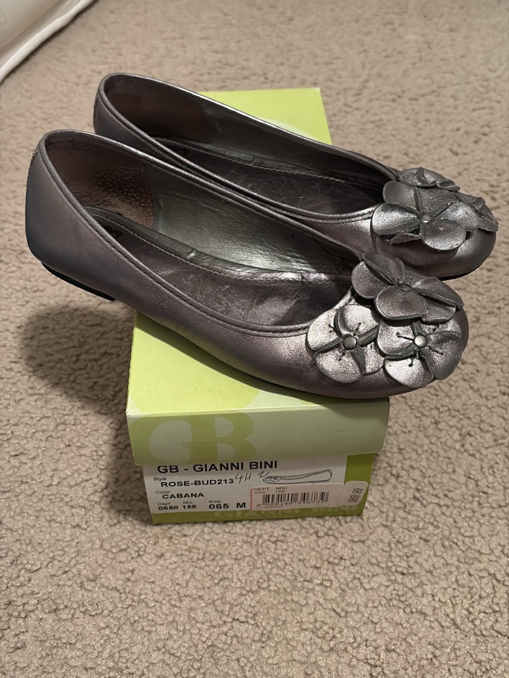 Gianni Bini Pewter Floral Ballet Flats